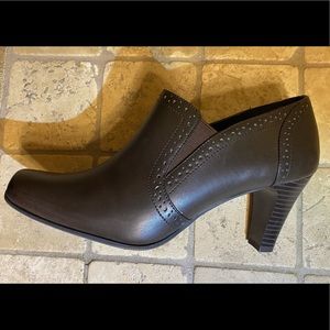 Rialto heels 10M brown